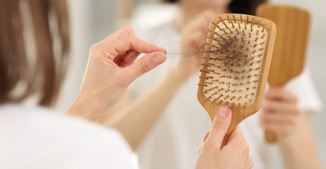 Minoxidil pentru femei: cum acționează asupra căderii părului