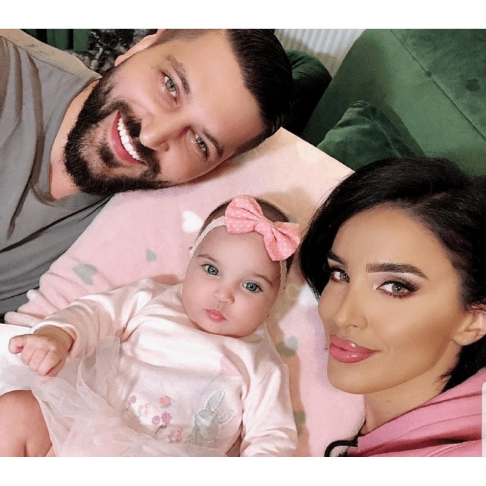 Uite cât de frumoasă este fiica Adelinei Pestrițu! La cei 4 ani, Zeny a luat tot ce este mai frumos de la părinții ei