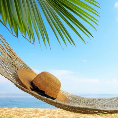 Ce iei cu tine in vacanta? 10 lucruri care nu ar trebui sa-ti lipseasca din bagaj