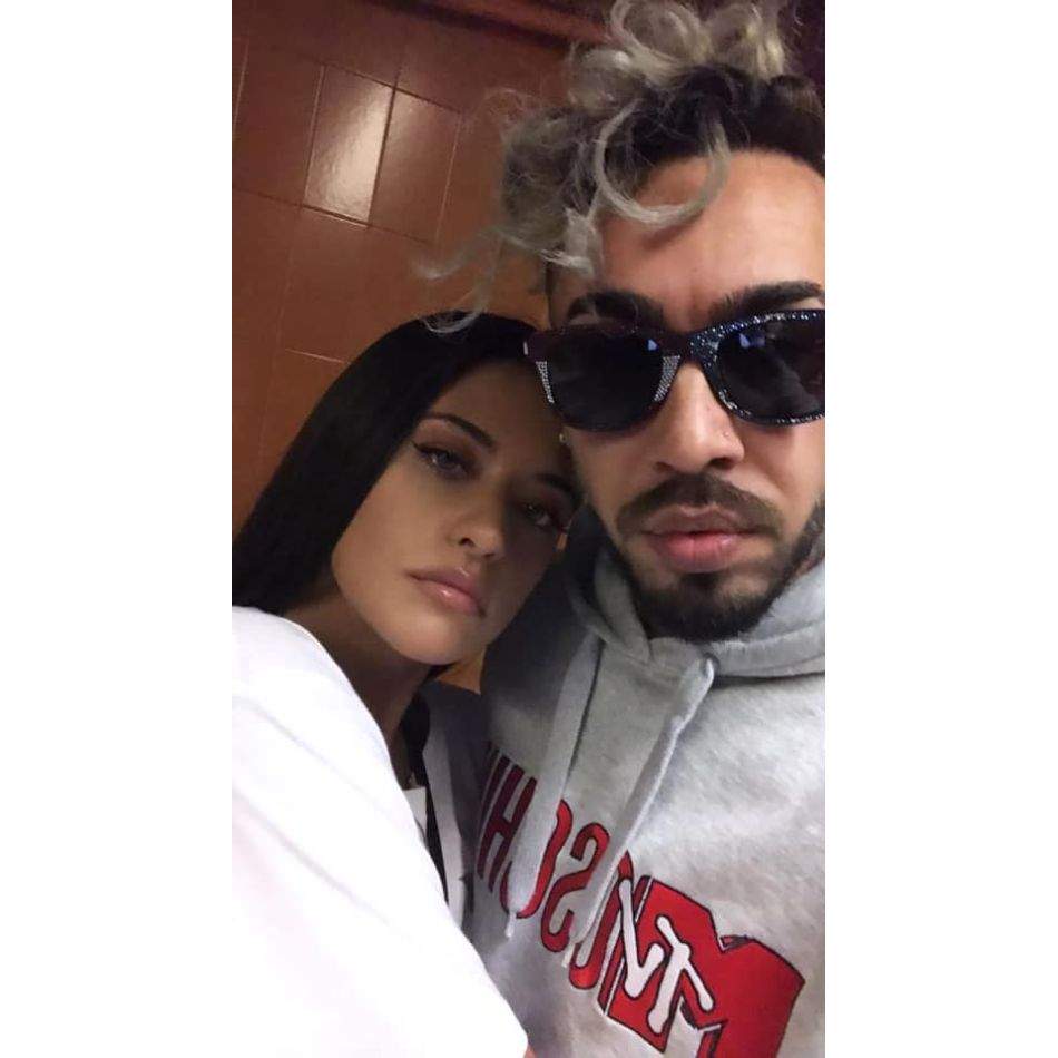 Alex Velea și Antonia amână încă o dată nunta și botezul copiilor! Akim are 6 ani și Dominic 8 ani