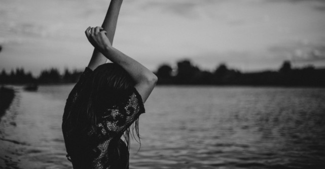 Nu-ți mai cere scuze. Ai dreptul să faci ce îți dictează inima