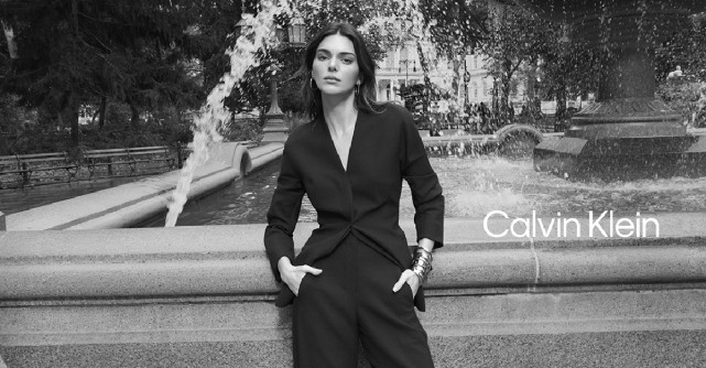 Calvin Klein prezintă noua campanie Womenswear Primăvara 2024, cu Kendall Jenner în rolul principal