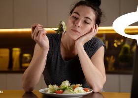 Cele mai ciudate diete pe care le țin vedetele – și ce spun nutriționiștii despre ele