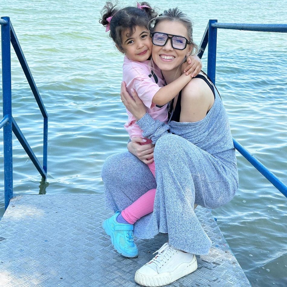 Cum se înțeleg copiii Andreei Ibacka cu sora lor mai mare, Inoke: Sunt în etape foarte diferite...