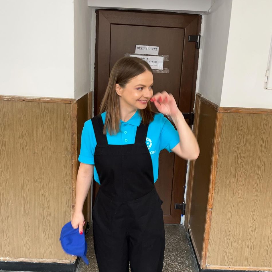 Cât costă cursurile de actorie predate de Vero Căliman, fosta Fetiță Zurli?