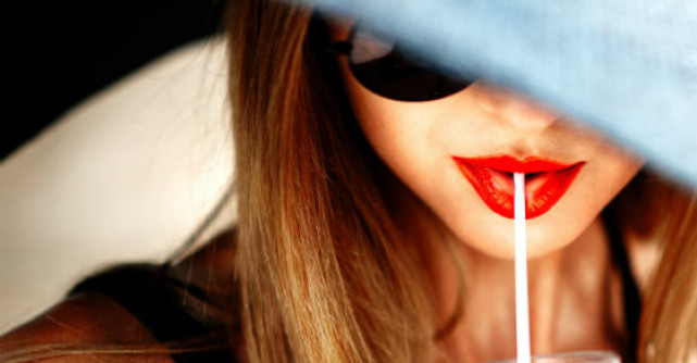 Ce spune bautura ta preferata despre tine si ce parere isi fac cei din jur cand o comanzi