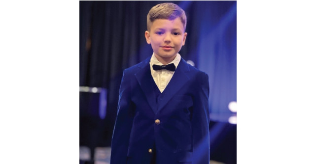 Luca Uzun - copilul-minune al pianului obține 7 medalii la WCOPA în SUA la vârsta de 10 ani