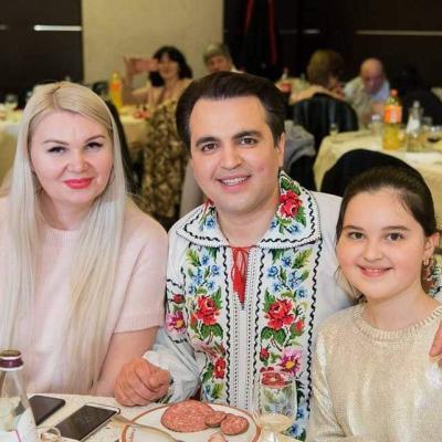 Tragedie şi întrebări fără răspuns. Părinţii regretatei Andreea Cuciuc susţin că adolescenta ar fi fost otrăvită