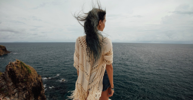 7 Lucruri pe care să nu le mai faci dacă vrei să fii cu adevărat fericită