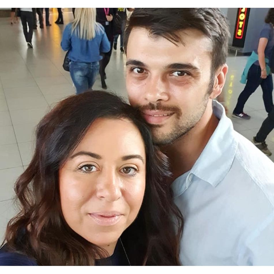 Cum a scăpat Marius Elisei de alopecie prin terapie prin râs? Soțul Oanei Roman a învins boala secolului, renunțând la stres!