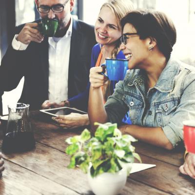 Trei metode simple și eficiente pentru a realiza conexiuni interumane semnificative