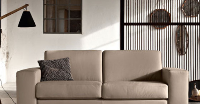 24 de piese de mobilier nude, deosebite