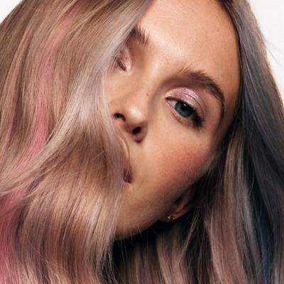 SURREAL COLOR – culoarea care îți dă puterea să fii TU