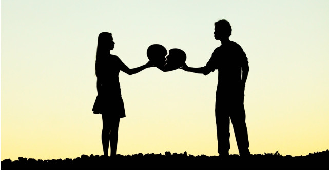 Cine suferă mai mult după o despărțire? Bărbatul sau femeia?