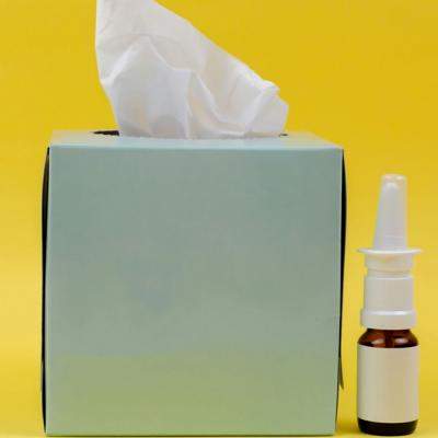Spray nazal vs. batista bebelușului vs. aerosoli – când le folosești și cum le combini eficient