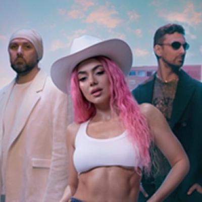 Gran Error x Elvana Gjata - Besame En Rio - Imnul fierbinte al verii