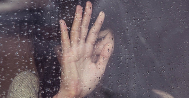 Tu ai putea ierta infidelitatea? 3 calitati de care ai nevoie pentru a lua decizia corecta