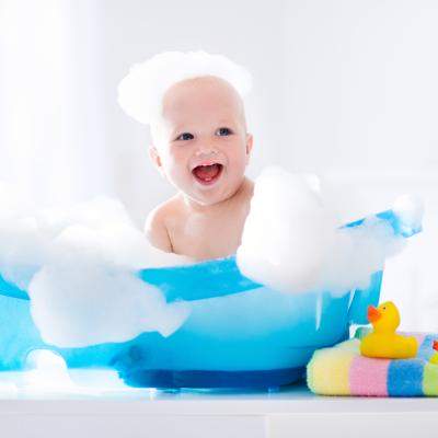 Protejează pielea delicată a micuțului tău cu noua gama Klorane Bébé
