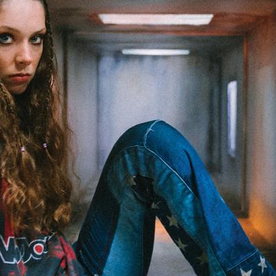 Holly Humberstone lanseaza melodia Please Don't Just Leave Me Yet si anunta lansarea urmatorului EP