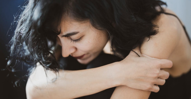 Când îți poți spune povestea fără să plângi, înseamnă că te-ai vindecat