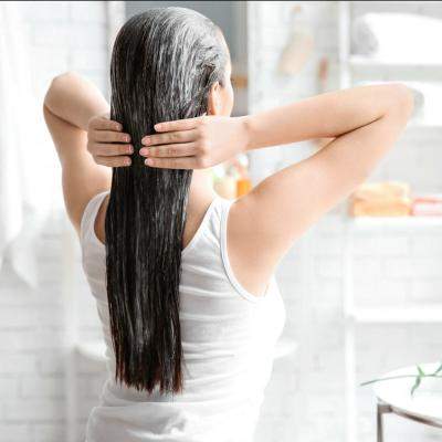 Îngrijirea părului: produse care te vor ajuta să ai un par sănătos și strălucitor