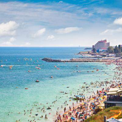 Cât îi costă pe români o vacanță last minute de Sfânta Maria? Două nopți de cazare pornesc de la aproximativ 400 de lei