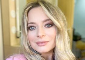Laura Cosoi, probleme în viața de mămică. Cum se relaxează vedeta după situațiile dificile prin care trece în viața de familie?