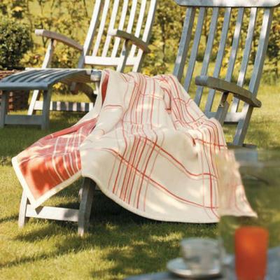 17 accesorii pentru un picnic de 1 mai