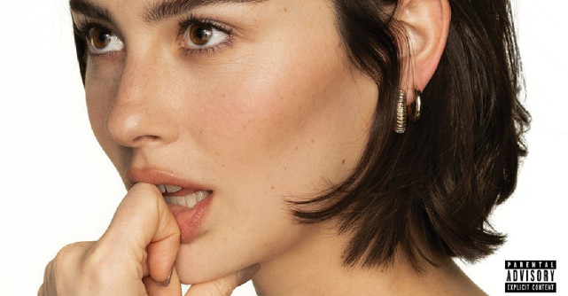 Gracie Abrams a lansat versiunea deluxe a albumului de succes 'The Secret of Us'