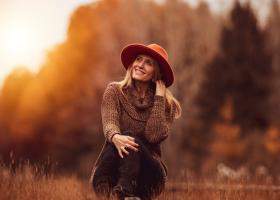 Ritualul de toamnă: 4 pași pentru a-ți pregăti pielea și starea de bine pentru sezonul rece