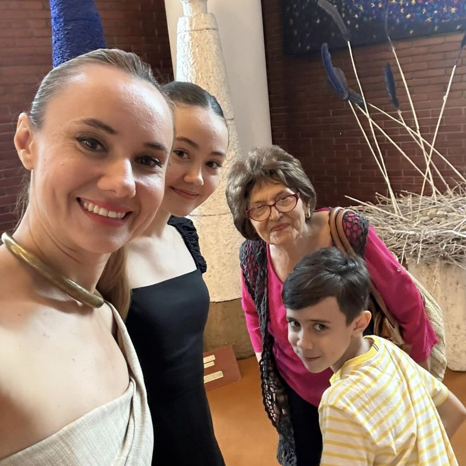 Oana Ioniță, cu lacrimi în ochi de dorul fiului ei care a ales să locuiască la tatăl lui:  Te iubește mama...