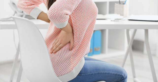 Trei trucuri pentru a scăpa de durerea de spate