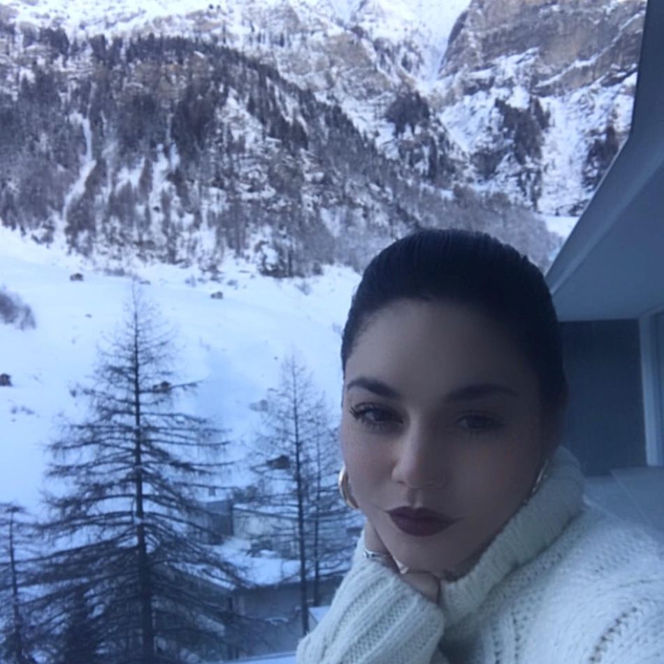 Vanessa Hudgens, cu burtica de gravidă la vedere la Premiile Oscar! Actrița așteaptă primul ei copil