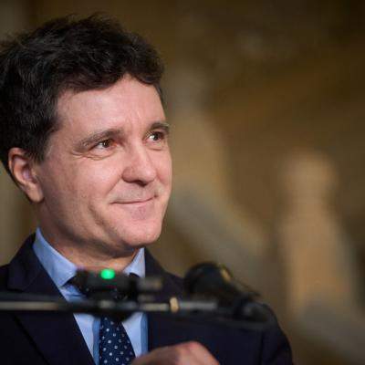 Nicușor Dan: După ce terminăm cu formarea Guvernului şi cu deficitul, educația va fi o prioritate, în limita bugetului