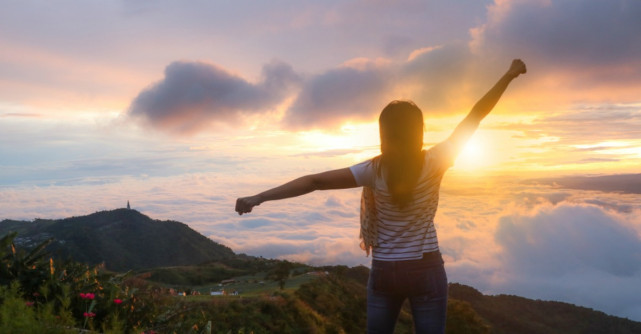 Cum sa iesi din rutina: 4 obiceiuri care te vor face sa simti ca traiesti cu adevarat