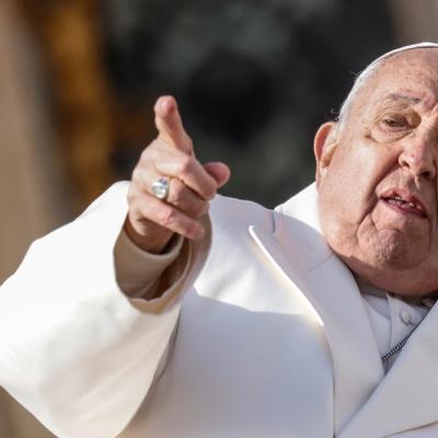 Profeția care cutremură Vaticanul: Se împlinește viziunea lui Nostradamus, după moartea lui Papa Francisc?