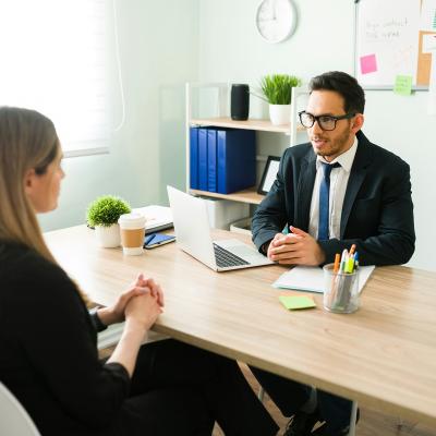 Cum reacționezi când primești un feedback de performanță negativ