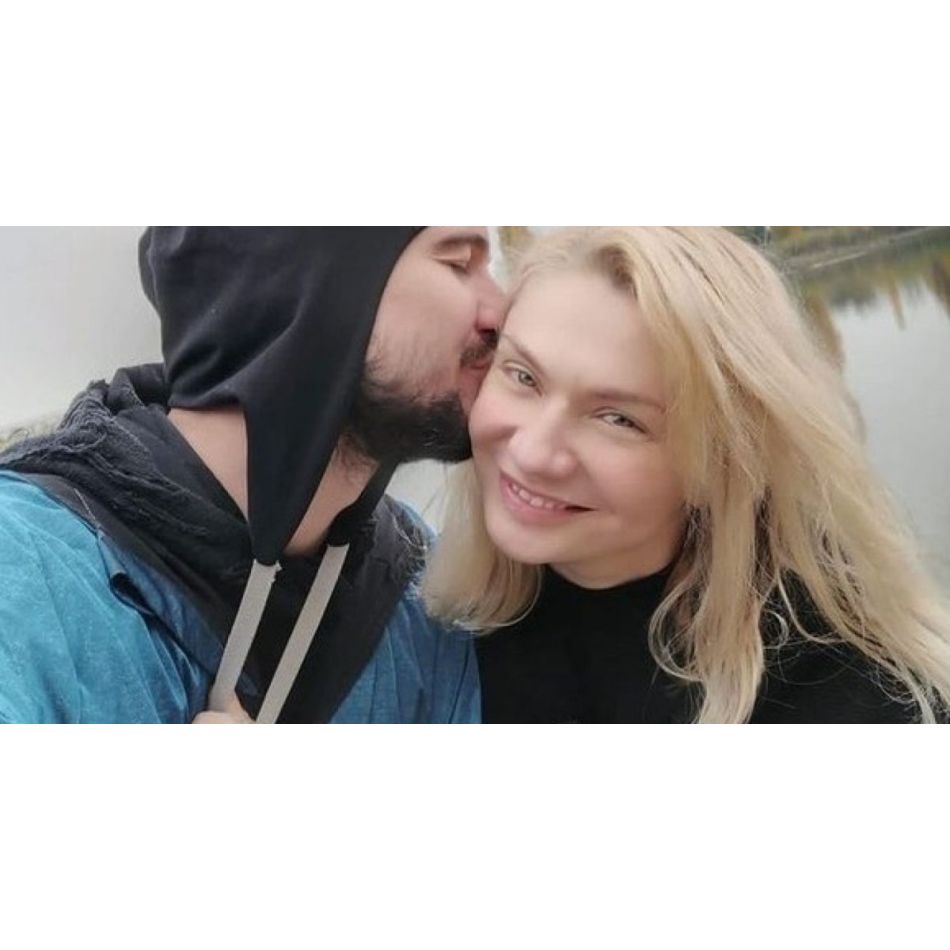 Cristina Cioran a fost cerută în căsătorie, însă fără inel! Ce răspuns i-a dat vedeta iubitului ei când a venit doar cu flori?