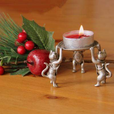 7 idei de cadouri purrrfecte pentru iubitorii de pisici