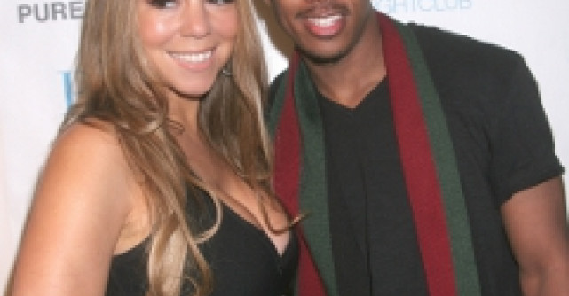 Mariah Carey isi duce cainii la psiholog