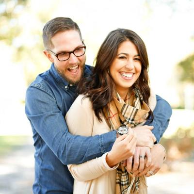 Cum îți poate salva un implant dentar zâmbetul?