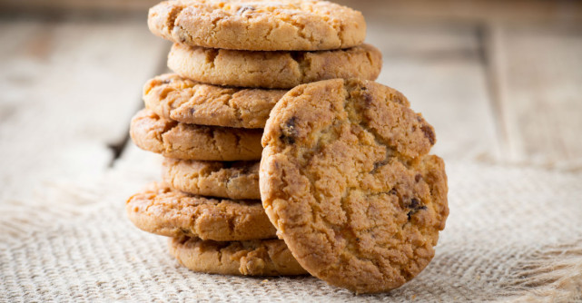 Fursecuri de Craciun din ovaz, fara zahar