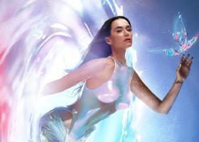 Katy Perry lansează ediția deluxe a albumului '143' cu patru piese noi