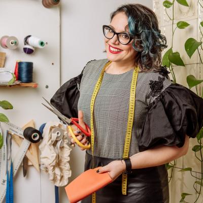 Atelierele couture Lyria - o experiență slow fashion de  design de genți și accesorii din piele   