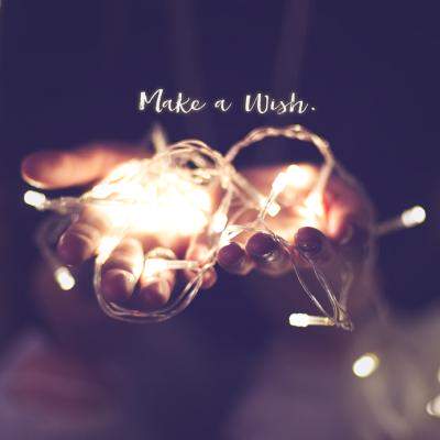 Magia începe ACUM: 12 Zile Sfinte și darurile lor spirituale pentru a manifesta ce îți dorești în 2019