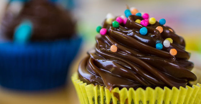 5 Alternative sanatoase sa inlocuiesti DULCIURILE RELE