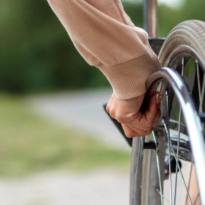 Umilirea și nepăsarea, atributele celor doi șoferi de autobuz din București care au avut un comportament barbar 