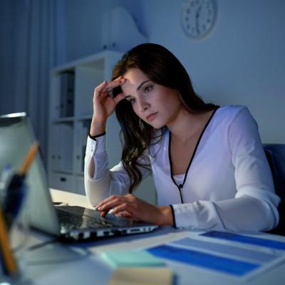 7 realități surprinzătoare despre anxietatea la locul de muncă