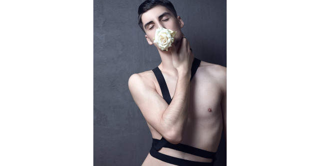 S-a lansat prima colecție vestimentară SO FEW