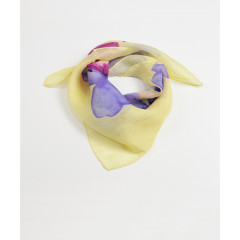 Esarfa patrata, din matase